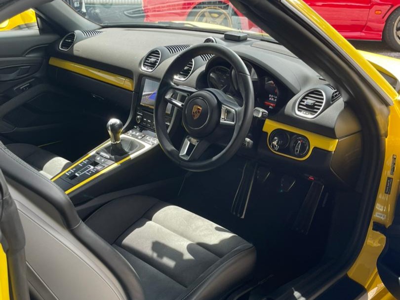 2021 Porsche 718 Spyder